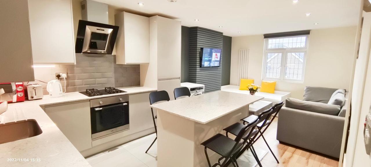 First Floor Flat 1 Northwood Apartment ลอนดอน ภายนอก รูปภาพ